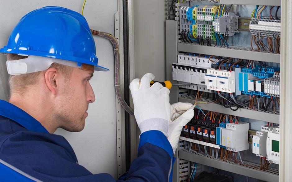 monteur électricien Soignolles-en-Brie